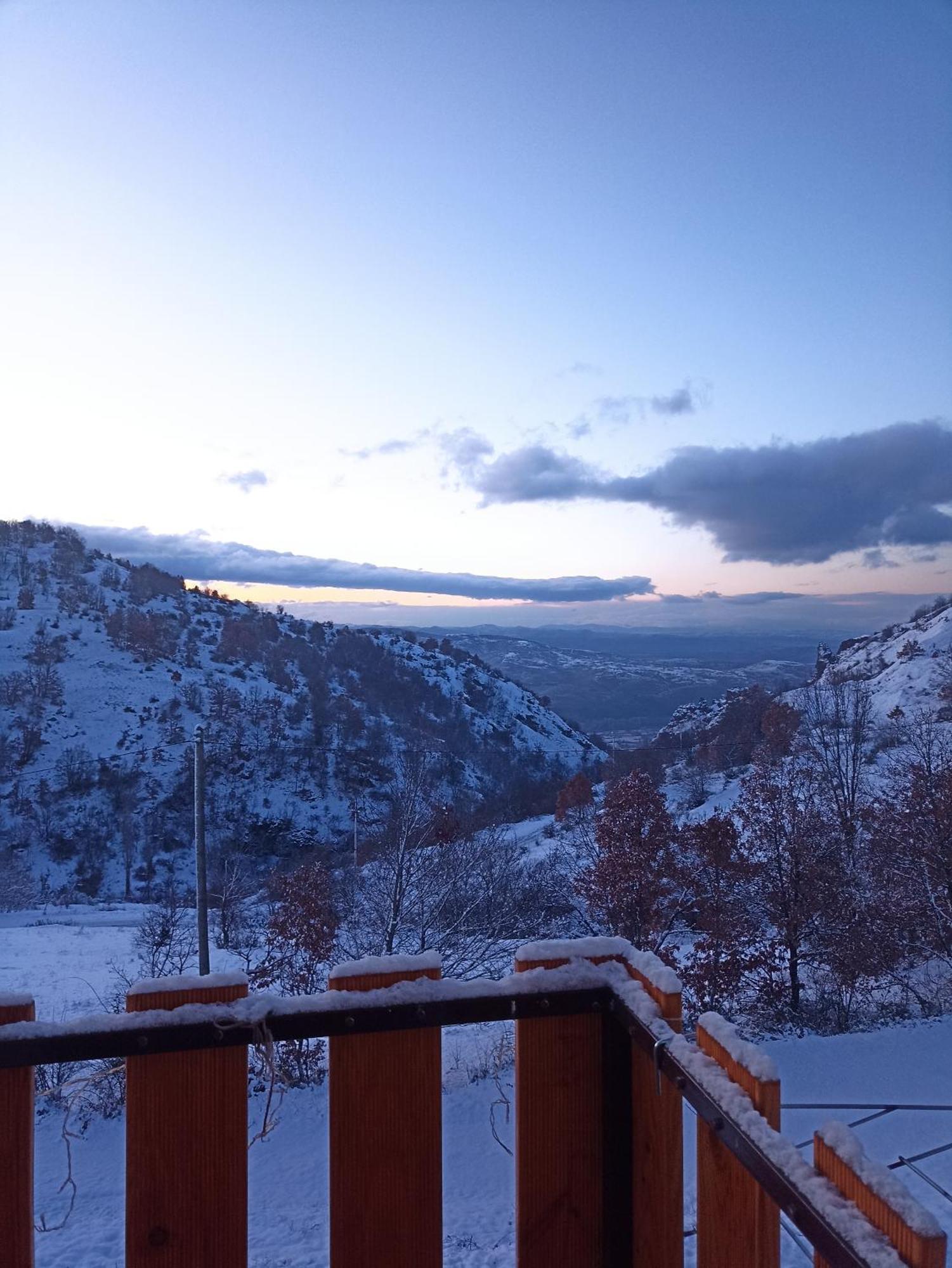 Lesnovo House Tomevski Экстерьер фото